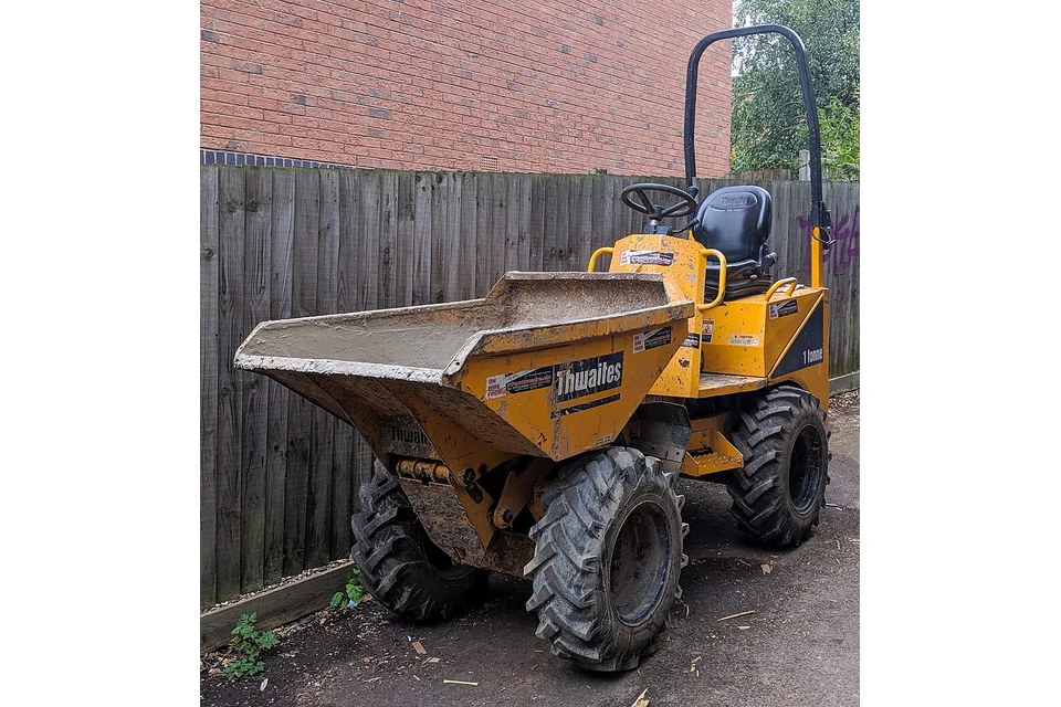 Site dumper 1 t — photo of a Thwaites 1 Tonne