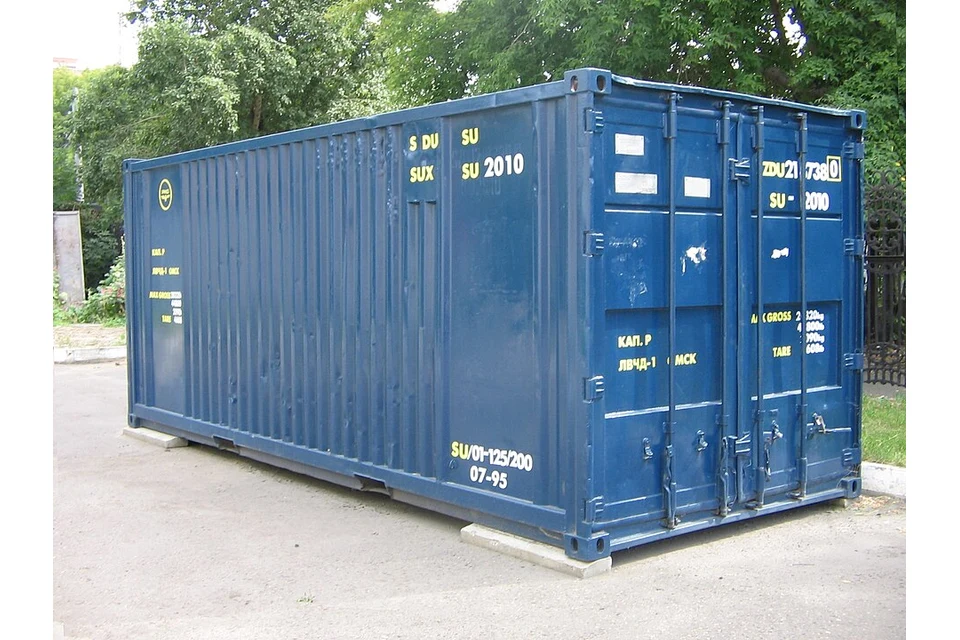 Storage container 20 ft (6 m) — photo of a 20 ft ISO container
