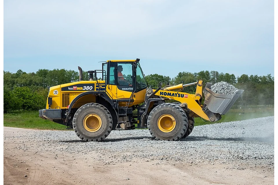 Loading shovel, example machine
